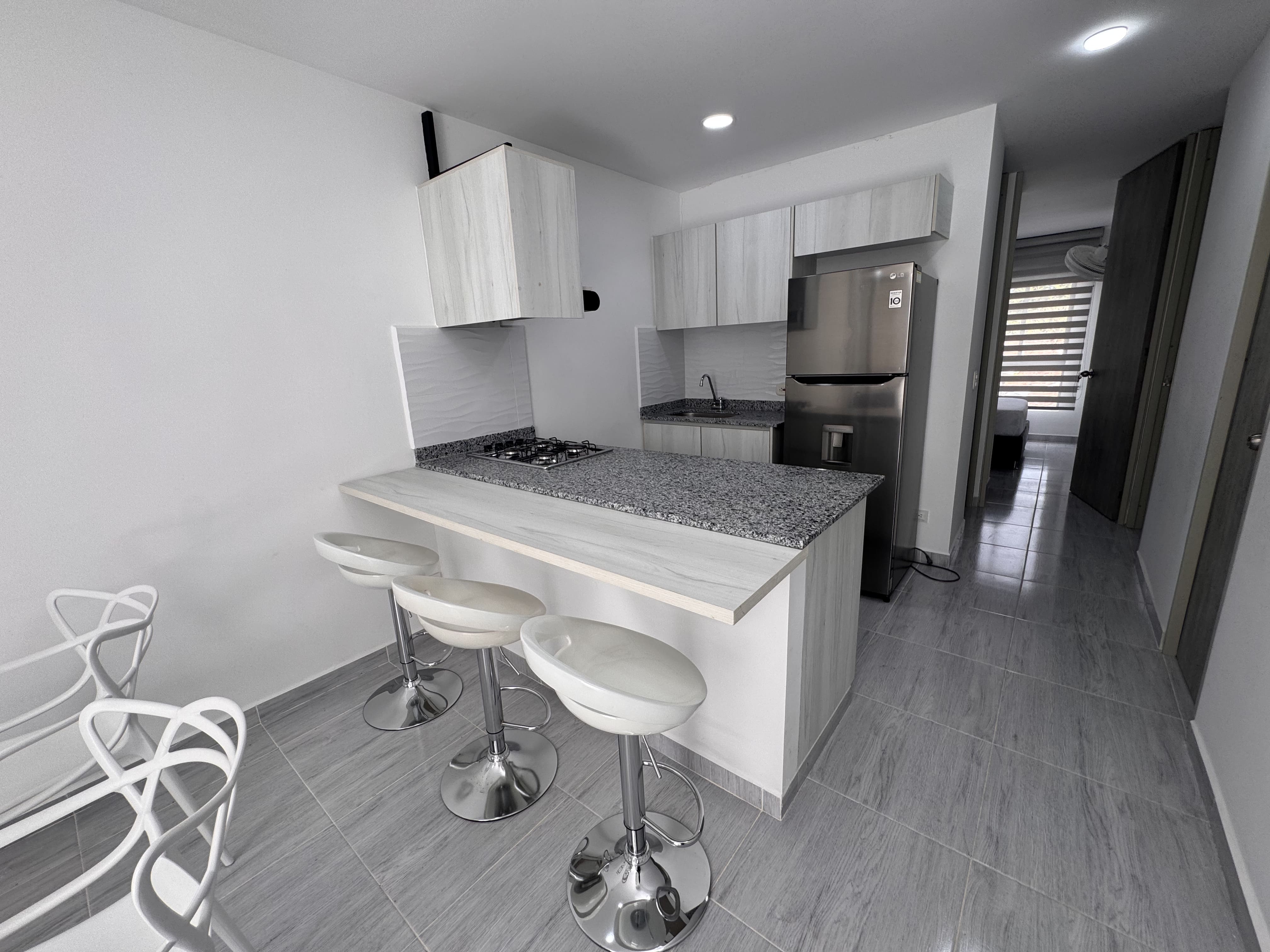 🏢💰 Apartamento + apartaestudio en venta – sobre Mall Santa Fe Spring