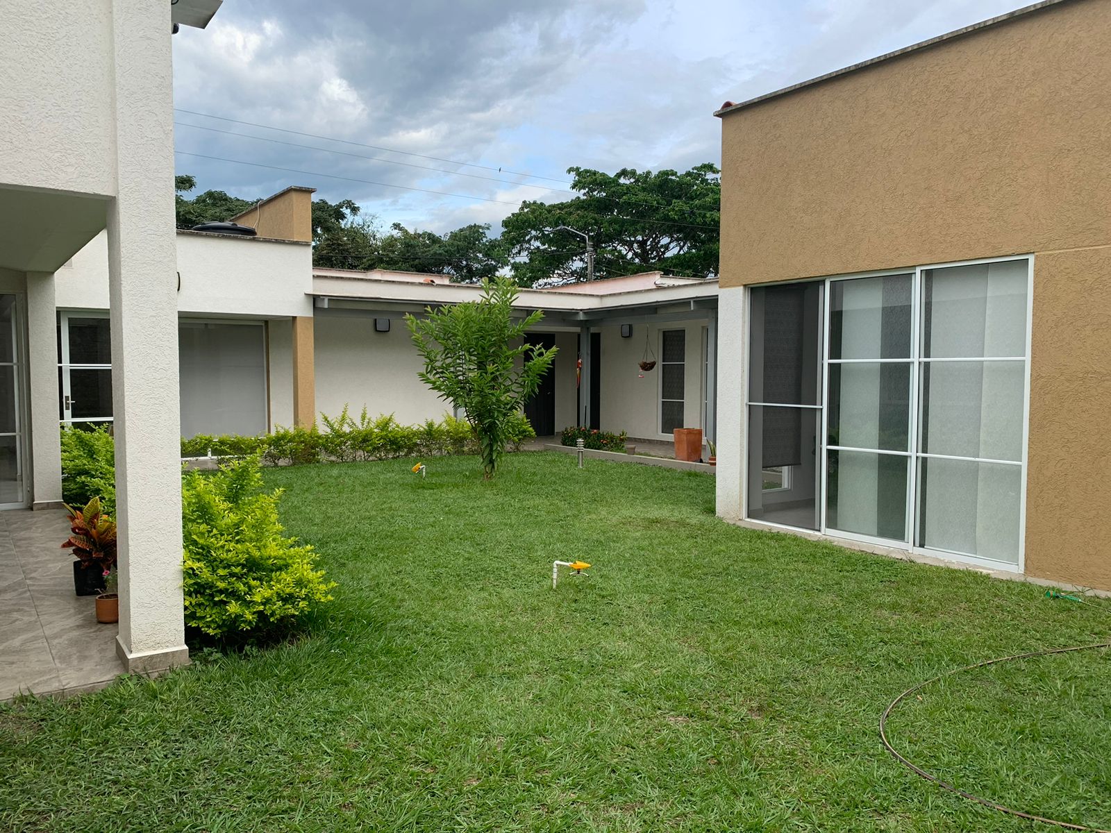 🏡🌿 Espectacular casa campestre en venta – amplitud, confort y excelente ubicación