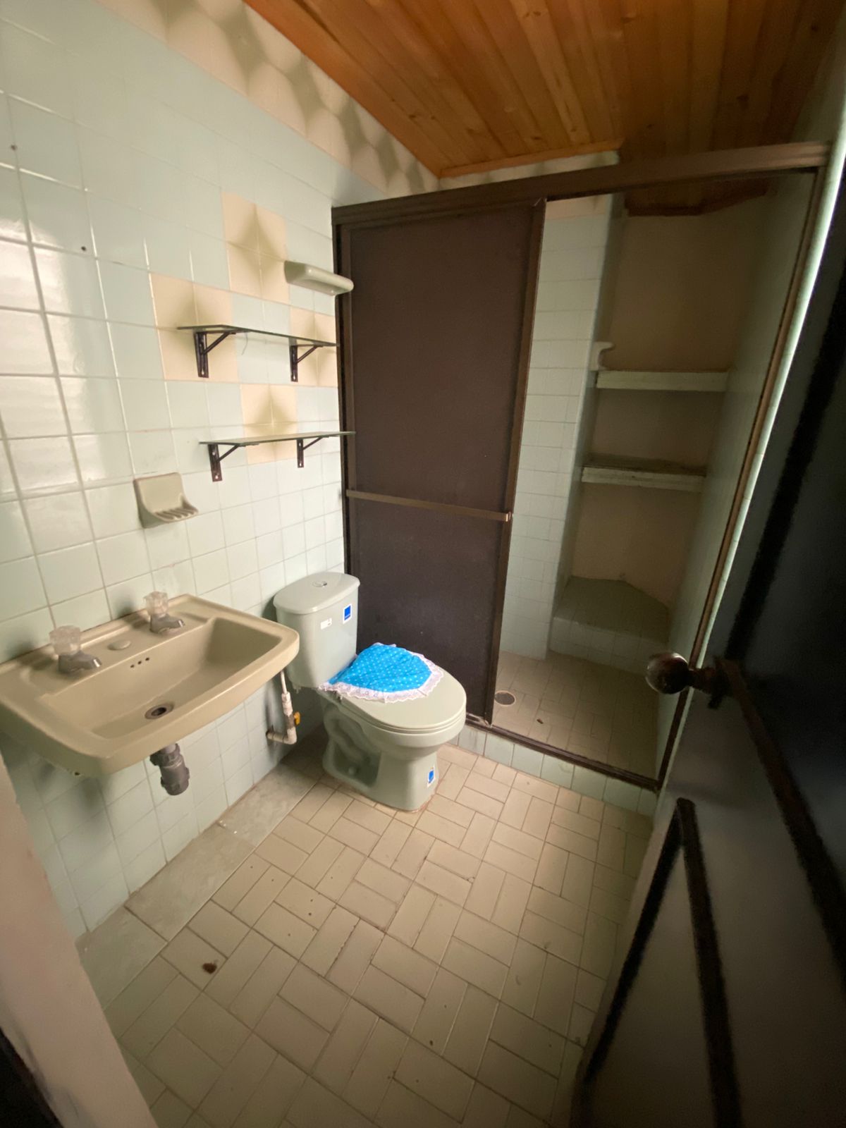 Galería 🏡✨ ¡CASA ESQUINERA EN VENTA – LOS ÁNGELES!