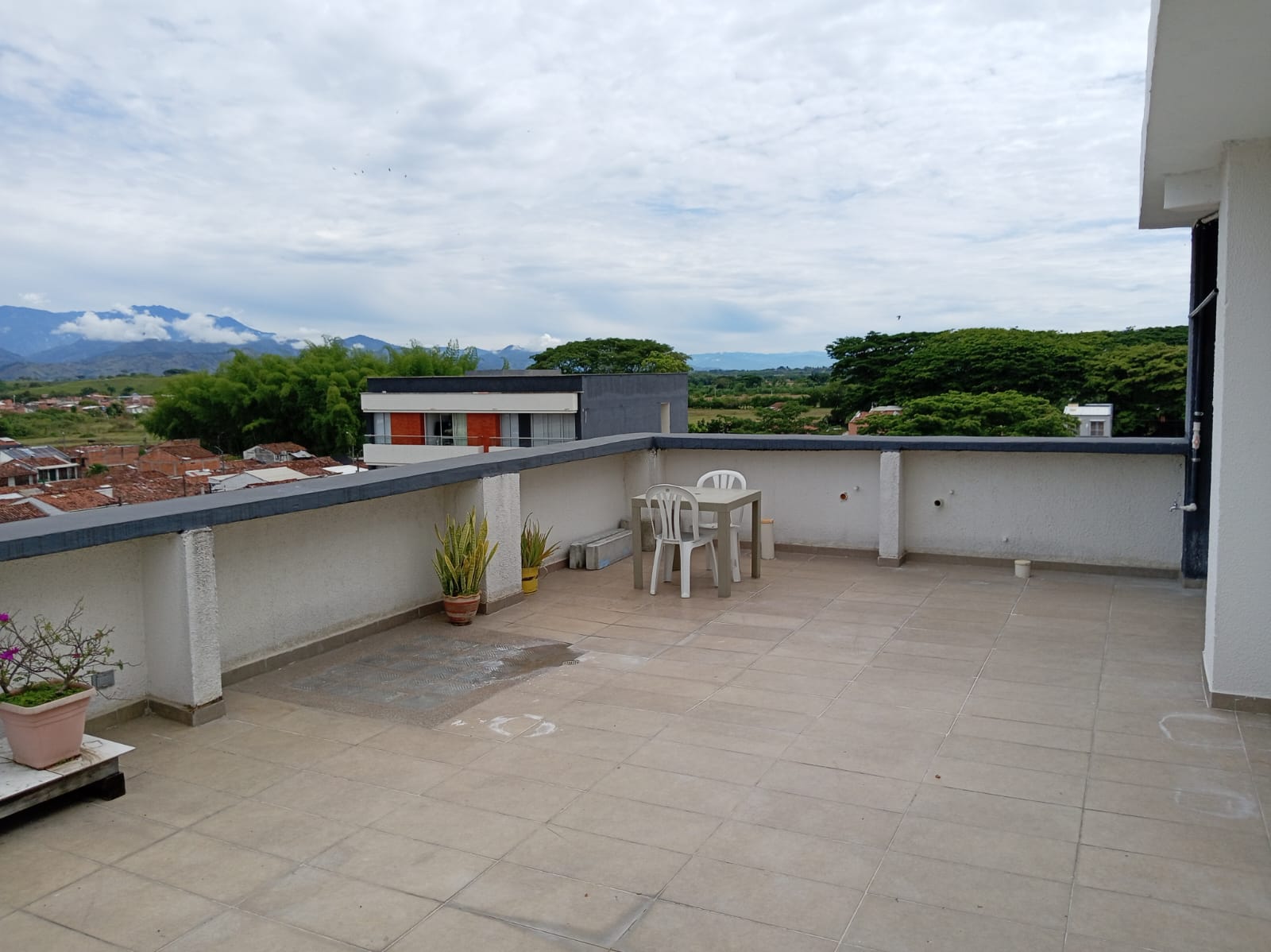 Galería 🏙️✨ PENTHOUSE EN VENTA – Barrio Cámbulos