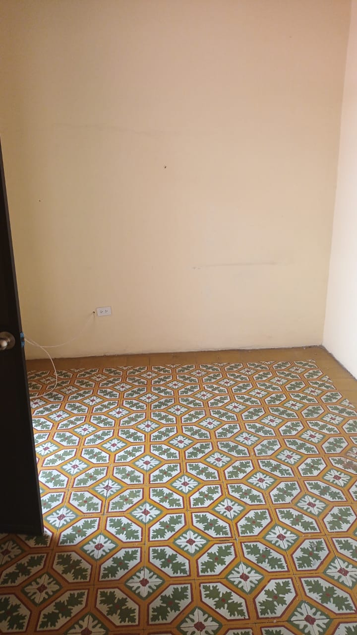 Galería 🏡 Casa amplia en venta – excelente ubicación