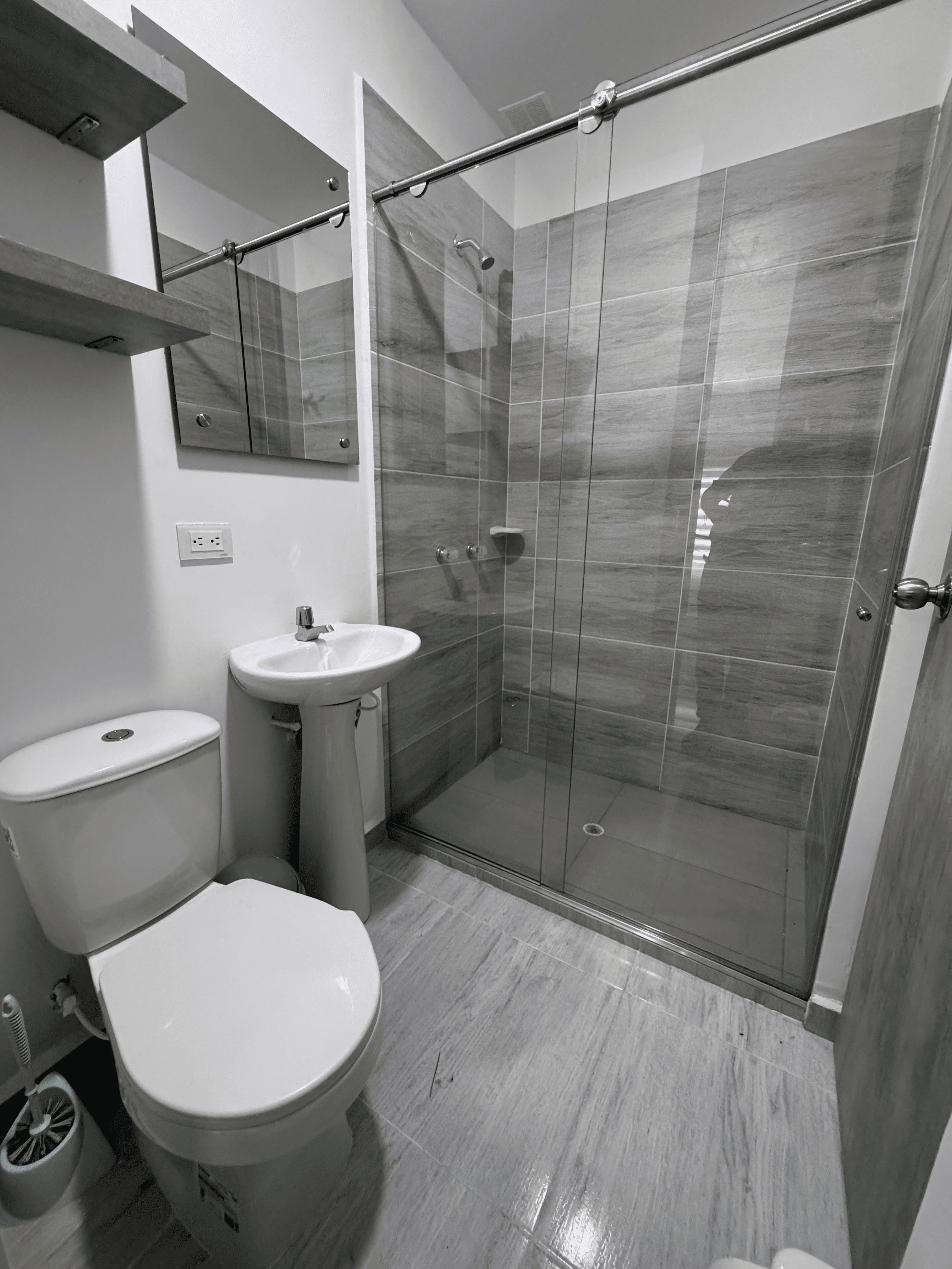 Galería 🏢💰 Apartamento + apartaestudio en venta – sobre Mall Santa Fe Spring